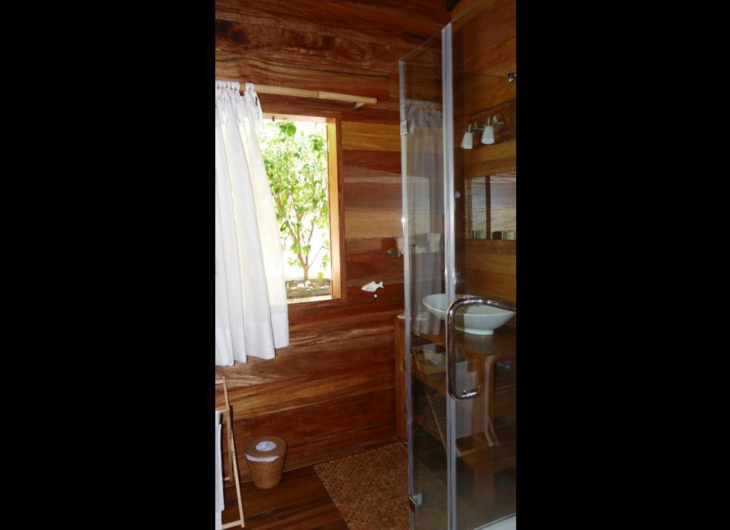 Villa Lakaz An Bwa à La Digue  Extérieur photo
